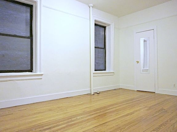 4th image of 142 E 27th St APT 2E