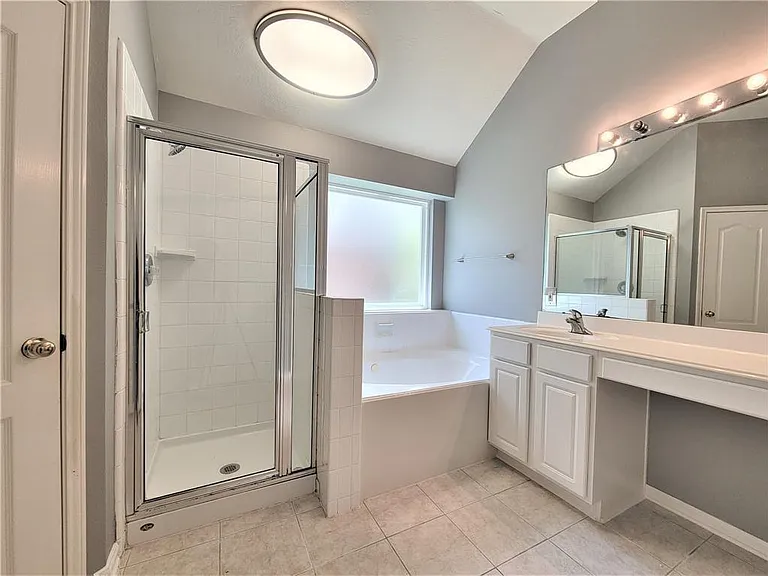 13910 White Oak Glen Ct — Photo 10