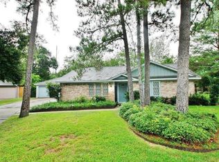 6434 Fairwood Dr, Houston, TX 77088