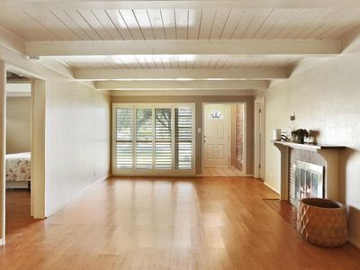 1132 Douglas Rd, Stockton, CA, 95207