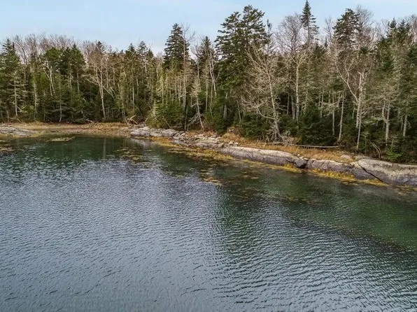 11 Quiet  Shore Road, Steuben, ME 04680