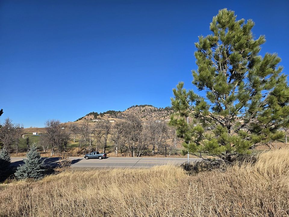 2nd image of 1510 Woods Edge Ct