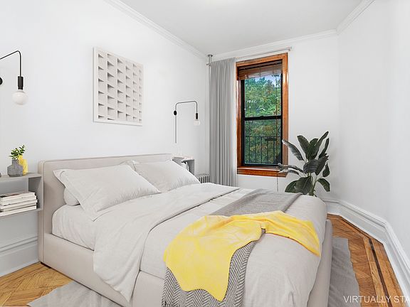 3rd image of 210 Prospect Park W #D2