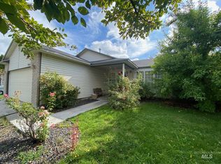 937 W Oakmont Ave, Nampa, ID 83686