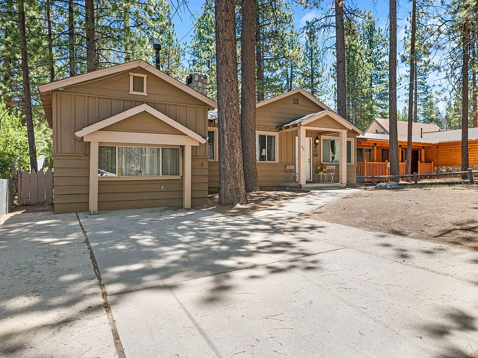 1st image of 411 Eureka Dr