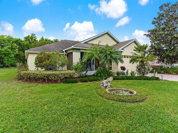 13534 Biscayne Grove Ln, Grand Island, FL 32735