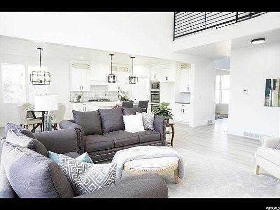 3rd image of 6611 W Sky Bird Cir #508