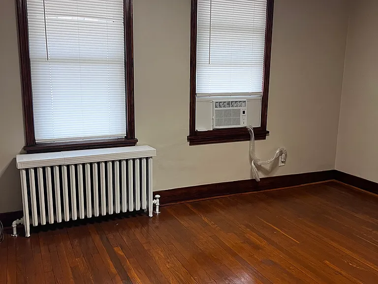 Master Bedroom with AirTight window 6000 BTU GE AC Installed