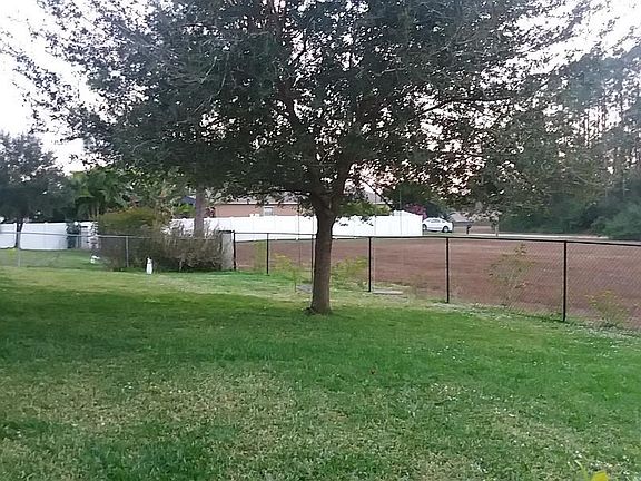 4th image of 3718 W Gator Cir