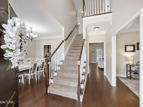 4th image of 410 Frostview Ln