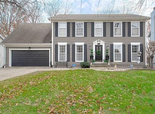 8321 Alden St, Lenexa, KS 66215