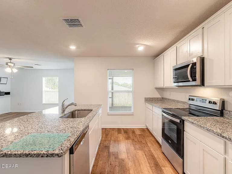 1009 Rosetta Dr — Photo 14
