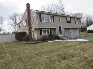 38 Independence Rd, Feeding Hills, MA 01030