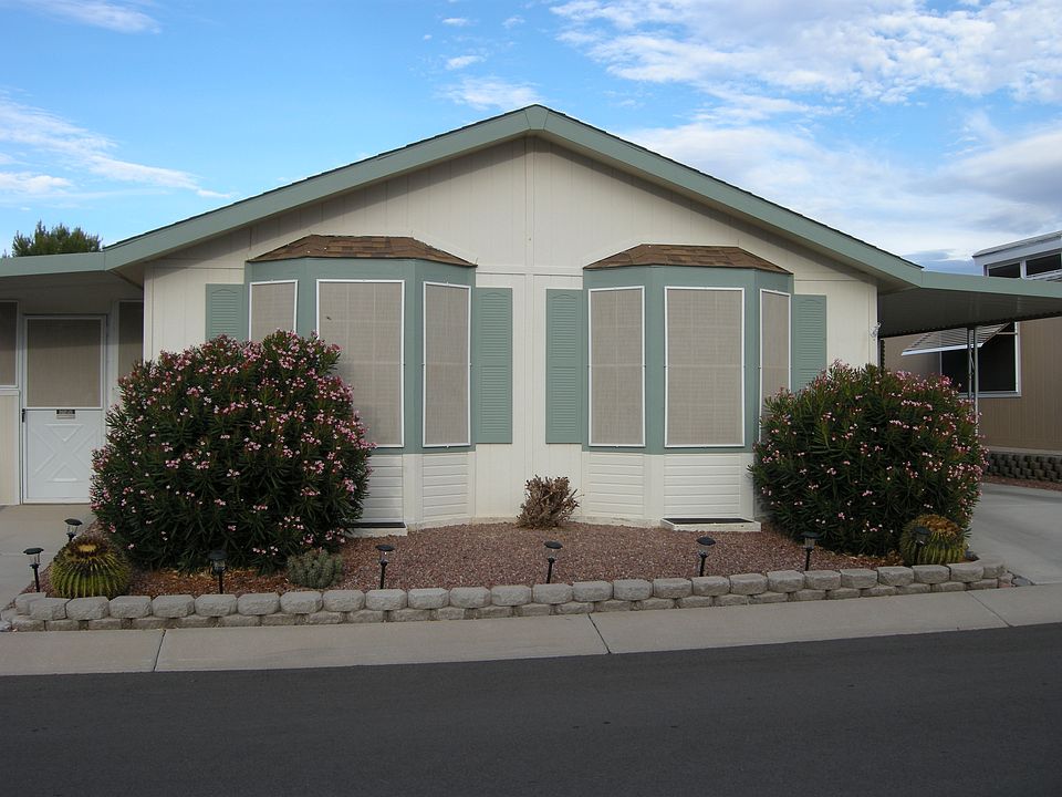 attractive street view