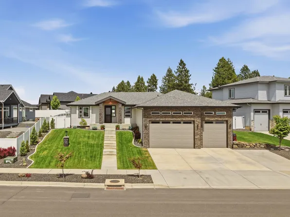 4210 W Pine Cliff Dr, Spokane, WA 99208