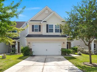 460 Whispering Breeze Ln, Summerville, SC 29486