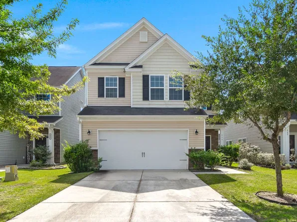 460 Whispering Breeze Ln, Summerville, SC 29486