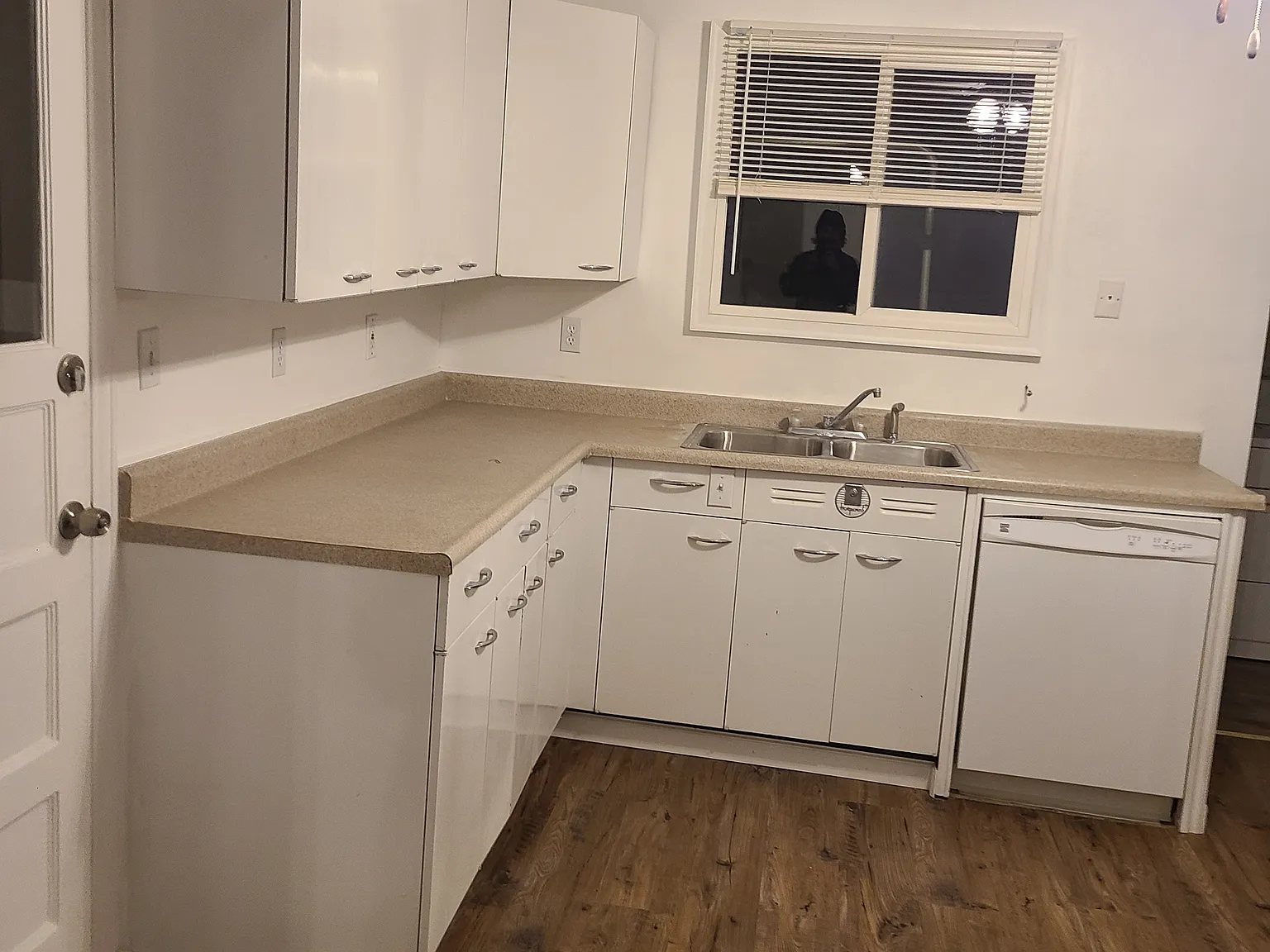 2 bed, 956 sqft, $950 — Photo 4