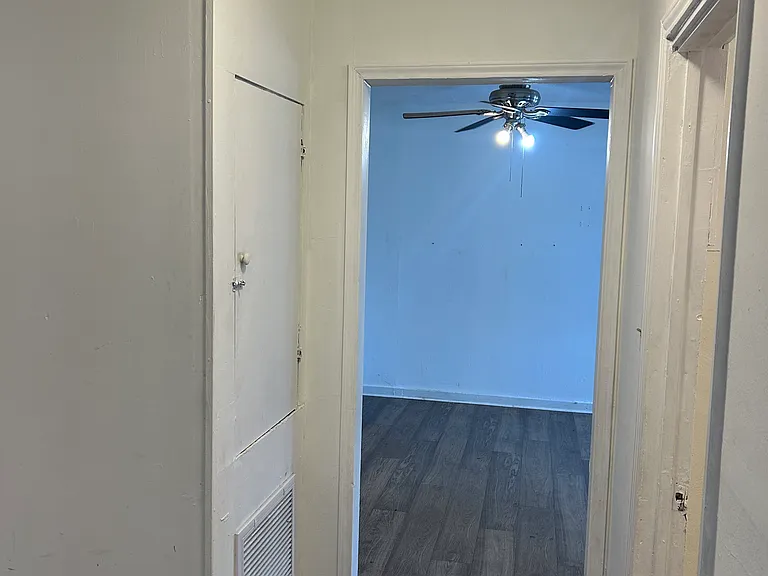 210 W Vanderbilt Dr — Photo 14