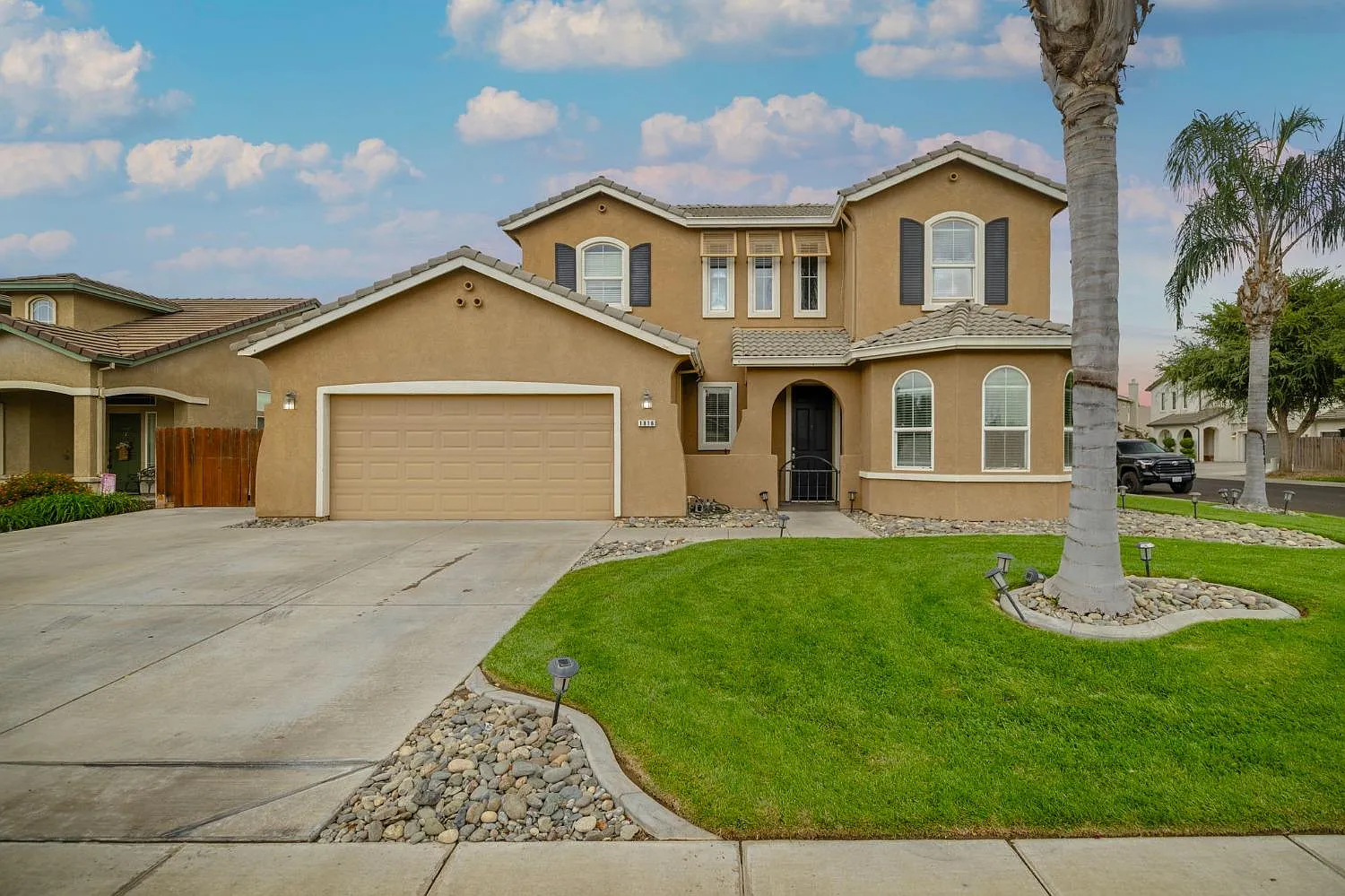 1816 Flora Vista Dr photo 1