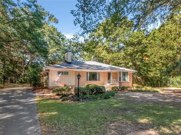 306 Thornton Pl, Mobile, AL 36609