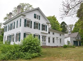 39 Great Neck Rd, Wareham, MA 02571