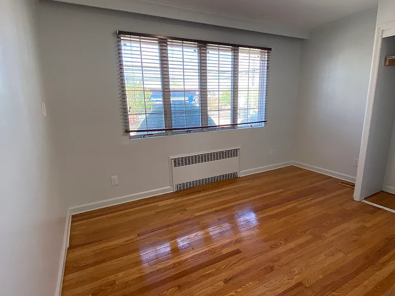 336 Scranton Ave #1 — Photo 45
