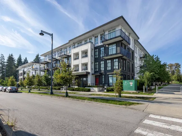 13933 Boulevard 405 #105, Surrey, BC V3T 0R6