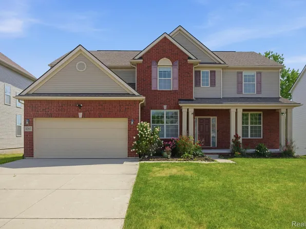 4267 Chandi Ct, Ypsilanti, MI 48197
