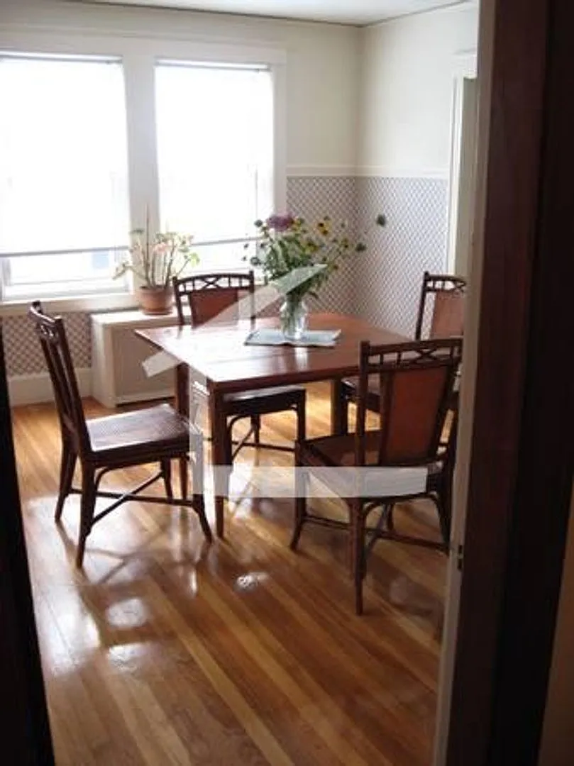 Central Brighton Location. Central Heat/AC, Laundry, Porch, Backyard, Eat-in Kitchen — Photo 3