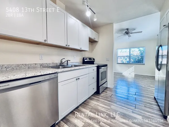 5408 13th St E, Bradenton, FL 34203