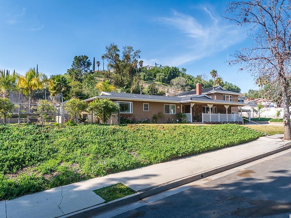 1st image of 9945 Wornom Ave