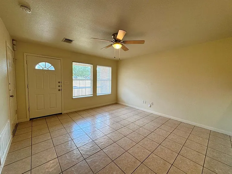 7309 Ritchie Dr — Photo 3