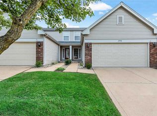 3762 Southern Manor Dr, Saint Louis, MO 63125