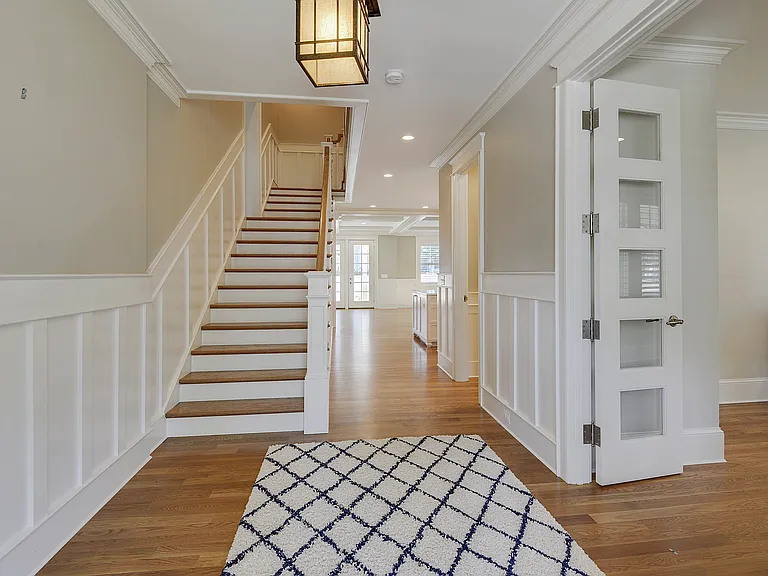 8703 Bradmoor Dr — Photo 22