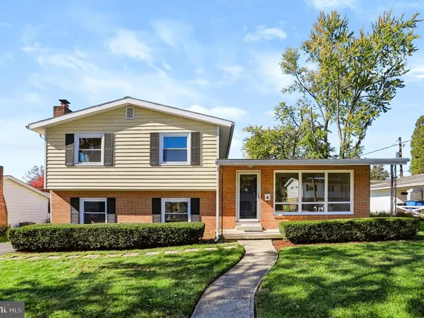 202 Wood St, Camp Hill, PA 17011
