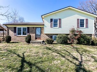 156 Knopp Ln, Lebanon, KY 40033