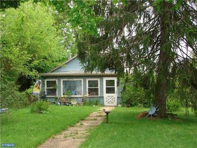 45 S Main St, Windsor, NJ, 08561