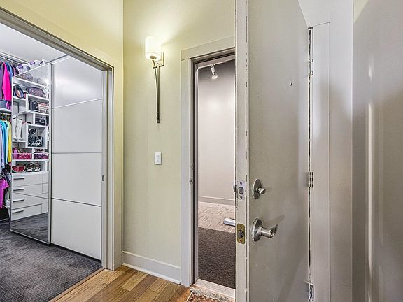 5th image of 505 Tennessee St APT 406