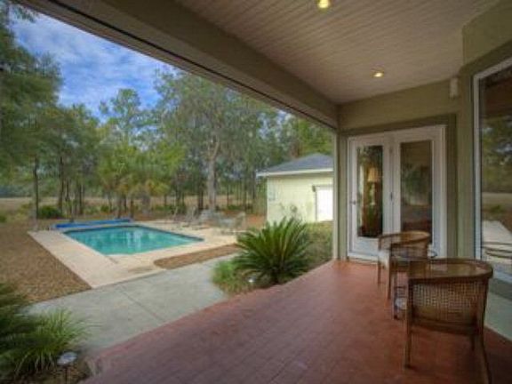 REAR PATIO