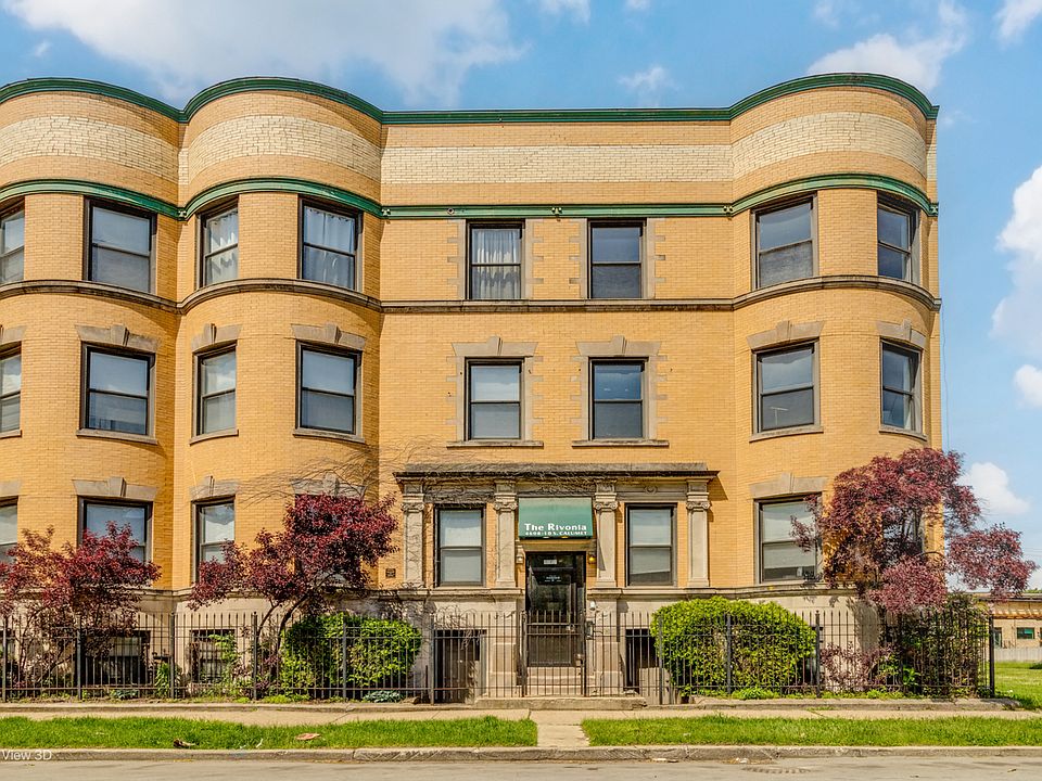 1st image of 4608 S Calumet Ave #3S