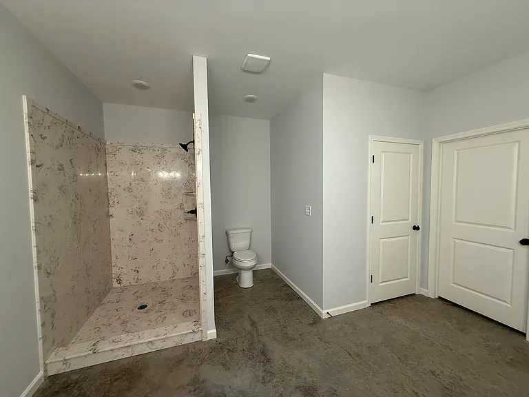 4904 Sunny Grove Cv — Photo 12