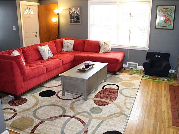 4th image of 8 Colvinhurst Dr