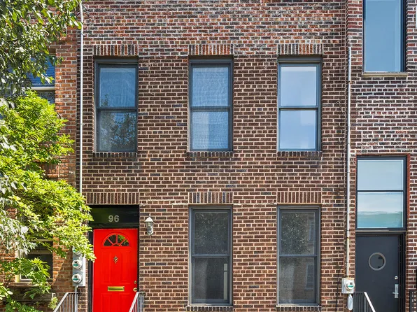 96 Pioneer Street image 5 of 13