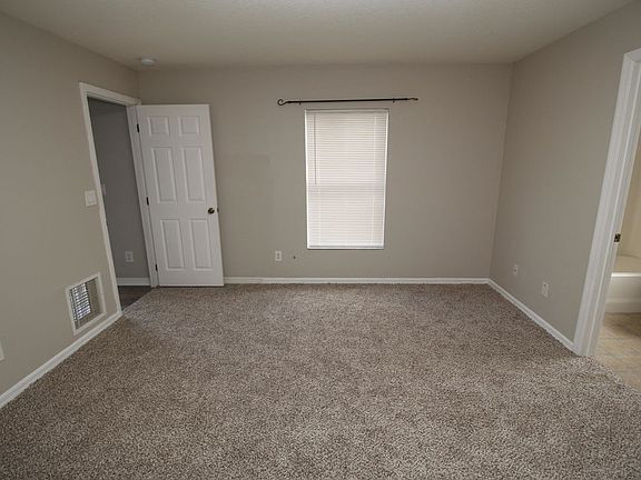 4th image of 1889 Trapper Ave SE