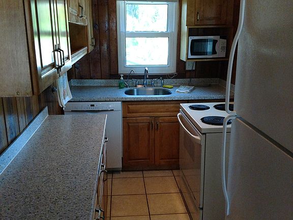 Cottage kitchen