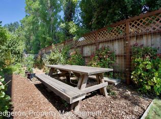 2676 Pine St, Napa, CA 94558
