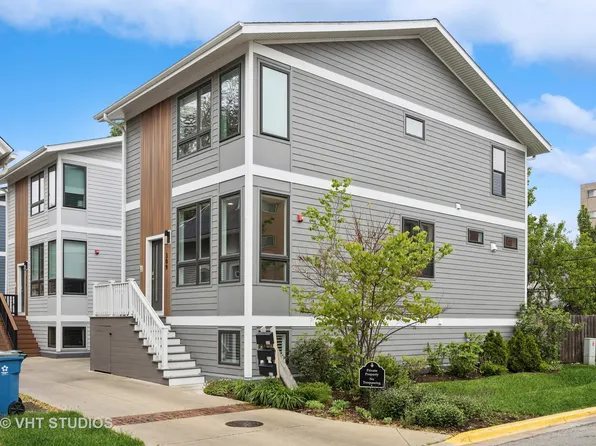 309 Burkhardt Ct, Forest Park, IL 60130