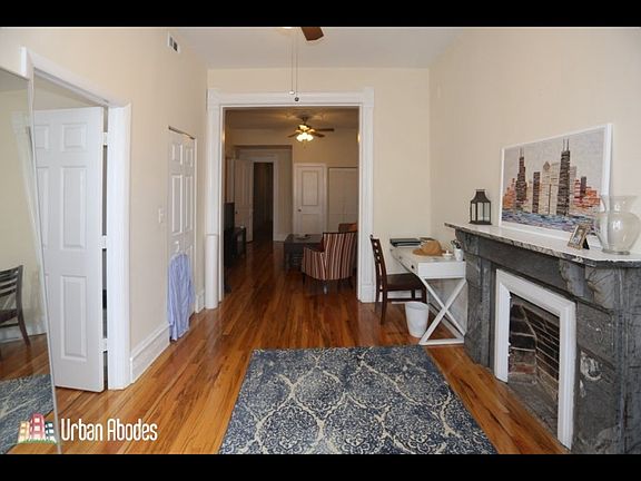 3rd image of 2137 N Sheffield Ave