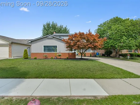 42618 Addison Ave, Canton, MI 48187